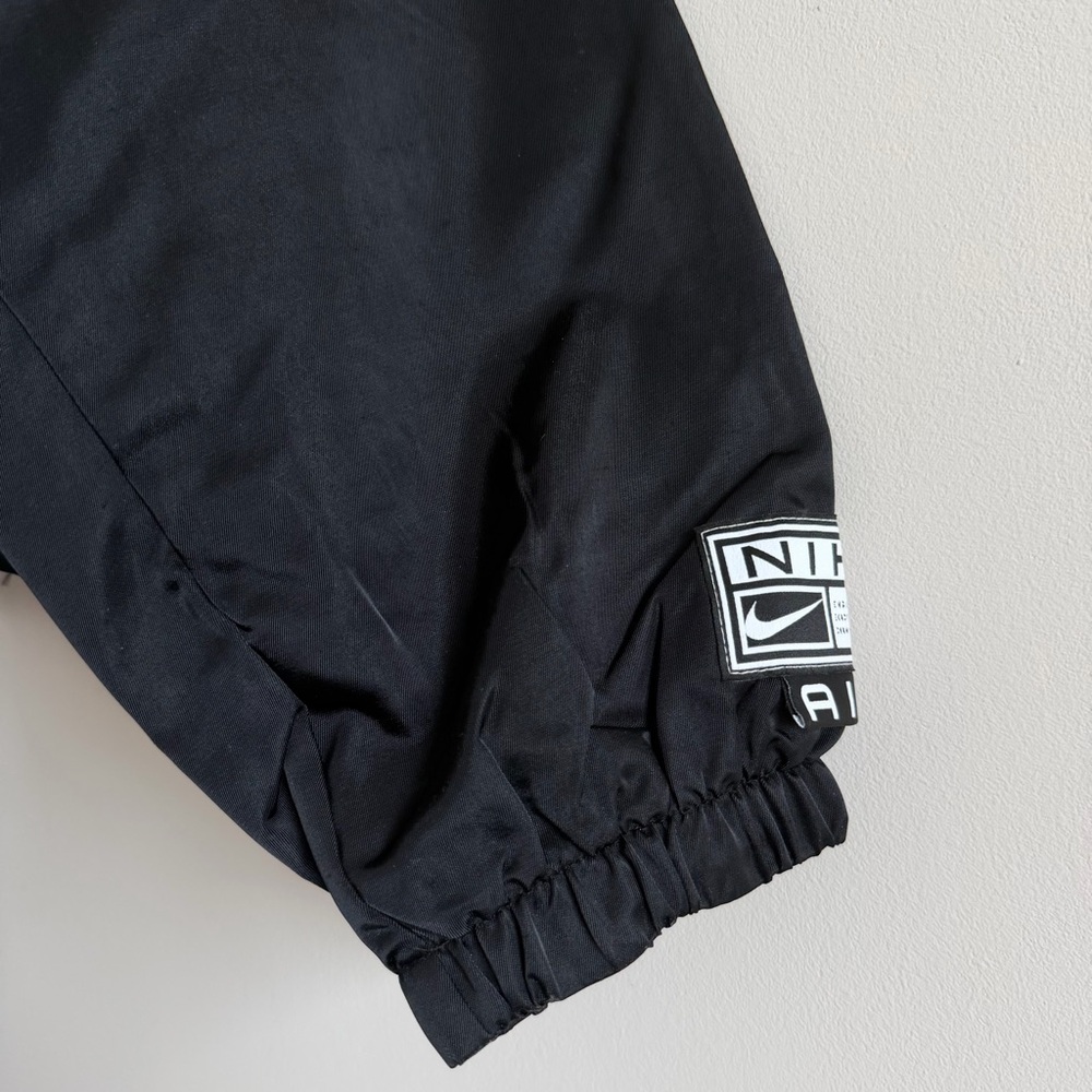 Nike Air Oversized Woven Bomber Jacket - Picture 8 of 12